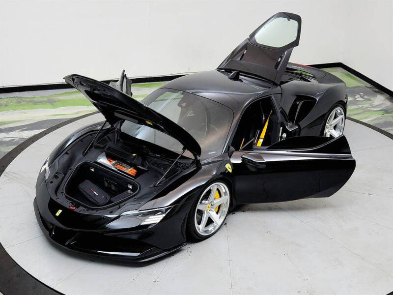 2022 Ferrari SF90 Stradale