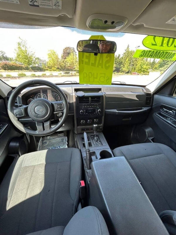 2012 Jeep Liberty Latitude