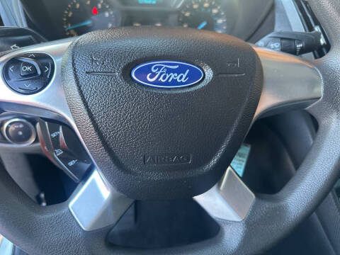 2017 Ford Transit Connect XLT