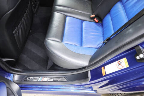 2001 BMW M5