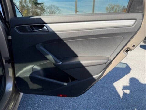 2016 Volkswagen Passat 1.8T S