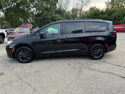 2021 Chrysler Pacifica Touring L