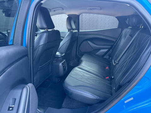 2023 Ford Mustang Mach-E Select