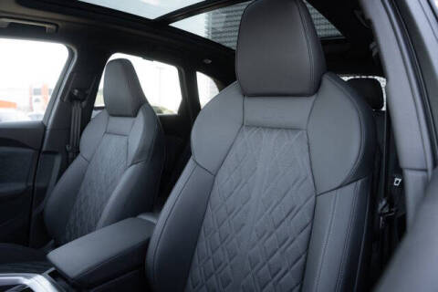 2025 Audi SQ5 quattro Premium Plus TFSI