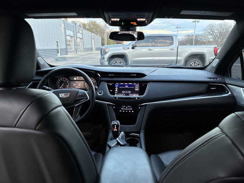 2023 Cadillac XT5 Premium Luxury