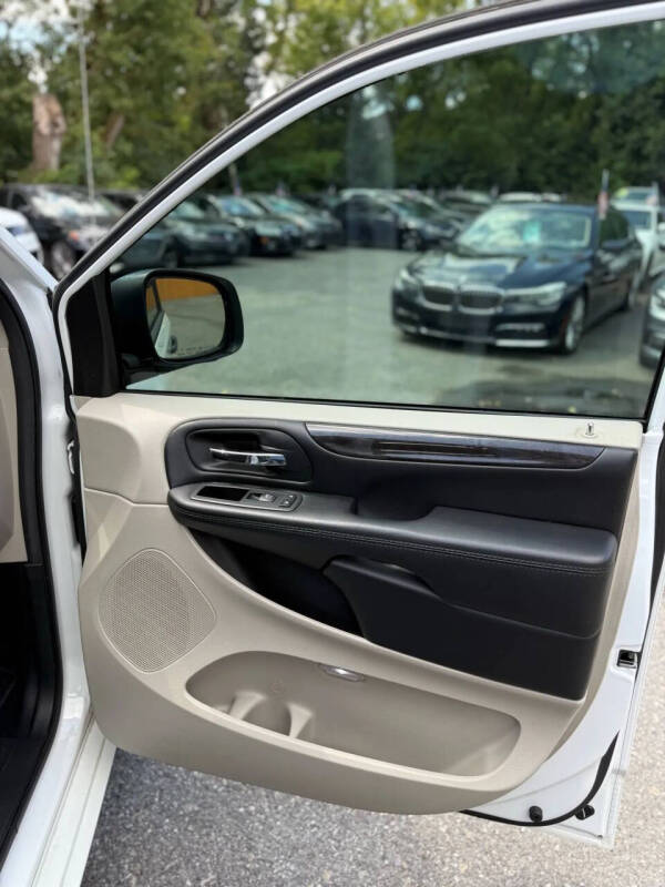 2020 Dodge Grand Caravan