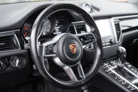 2018 Porsche Macan S