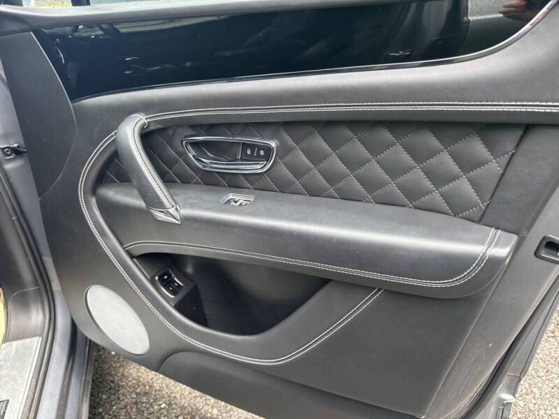 2018 Bentley Bentayga W12 Signature Edition