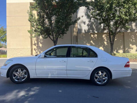 2004 Lexus LS 430