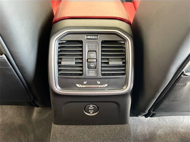 2023 Porsche Macan GTS