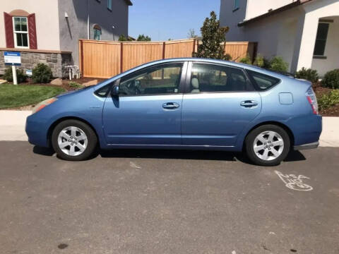 2006 Toyota Prius for sale at ALI'S AUTO GALLERY LLC in Sacramento CA