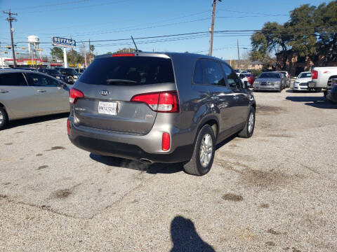 2015 Kia Sorento LX