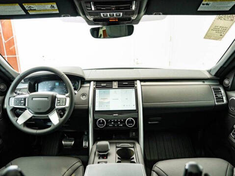 2026 Land Rover Discovery