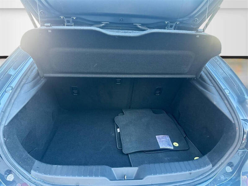 2025 Mazda Mazda3 Hatchback 2.5 S Carbon Edition