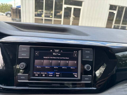 2024 Volkswagen Taos S