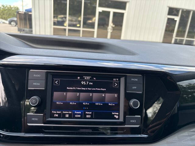 2024 Volkswagen Taos S