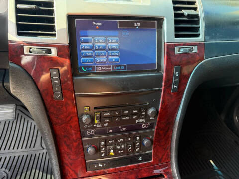 2014 Cadillac Escalade Luxury