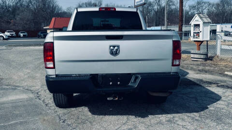 2012 RAM 1500 ST