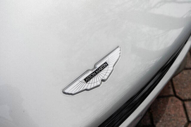 2016 Aston Martin Vanquish 51