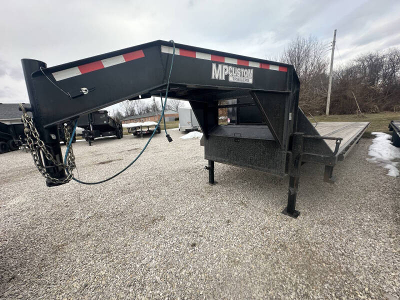 2025 MP Custom trailers 40ft gooseneck