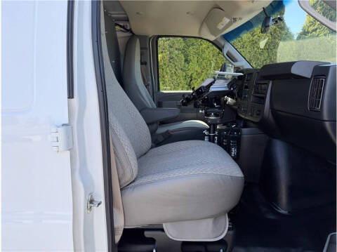 2021 Chevrolet Express 2500