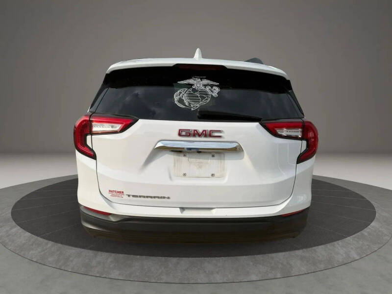 2022 GMC Terrain SLE