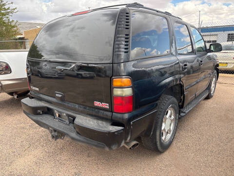 2004 GMC Yukon Denali