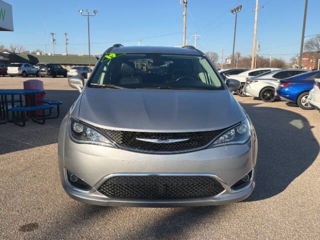 2019 Chrysler Pacifica Touring L