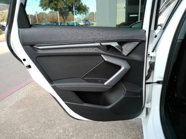 2025 Audi A3 quattro Premium 40 TFSI