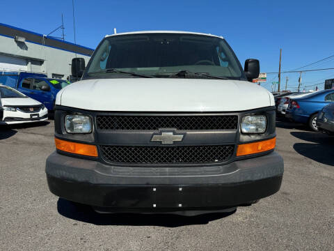 2016 Chevrolet Express 2500