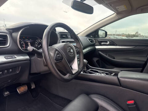 2018 Nissan Maxima 3.5 SR