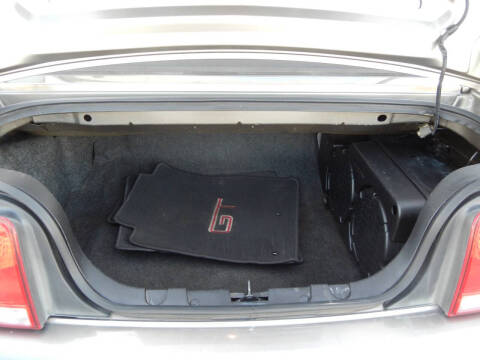 2005 Ford Mustang GT Premium