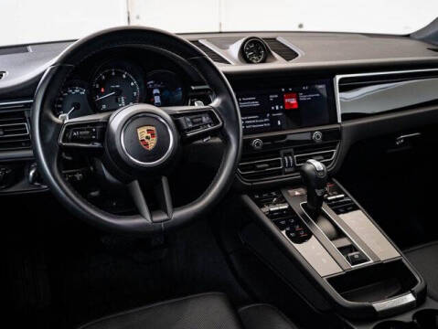 2023 Porsche Macan