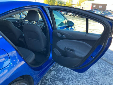 2017 Chevrolet Cruze LT Auto