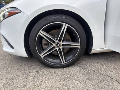 2019 Mercedes-Benz A-Class A 220