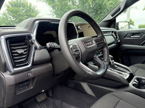 2024 GMC Canyon Elevation