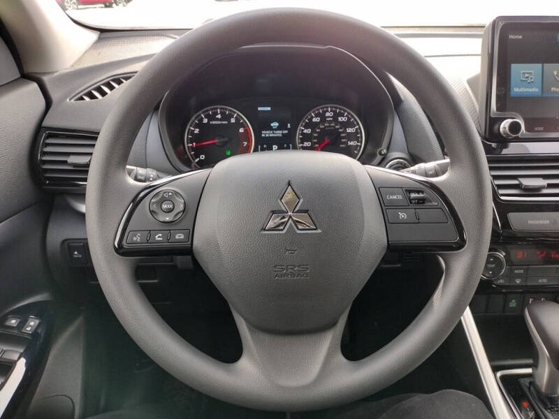 2026 Mitsubishi Eclipse Cross LE