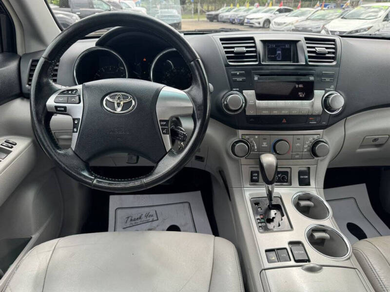 2011 Toyota Highlander