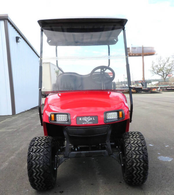 2018 E-Z-GO TXT