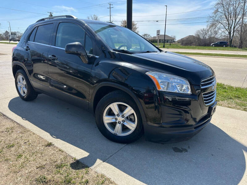 Used 2016 Chevrolet Trax LT with VIN 3GNCJLSB3GL185367 for sale in Oak Creek, WI