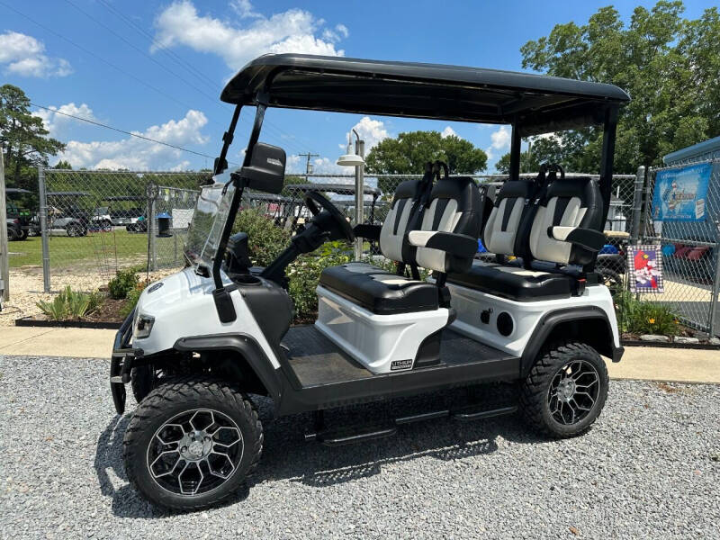 2025 Evolution D5 Maverick-4 - BASE