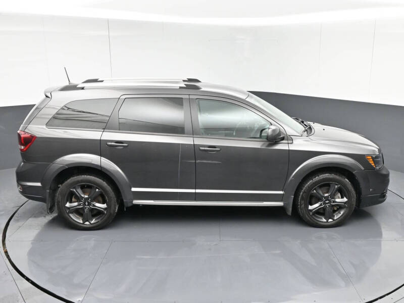 2019 Dodge Journey Crossroad