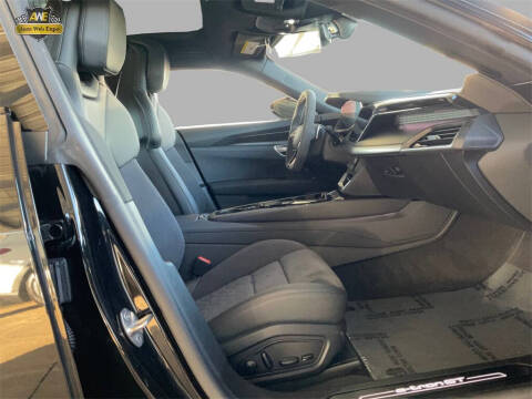 2022 Audi e-tron GT quattro Prestige