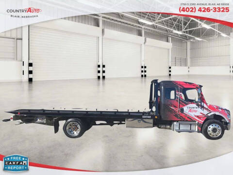 2022 Freightliner M2 106