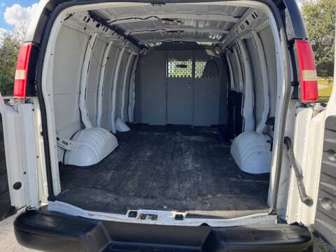 2017 Chevrolet Express 2500