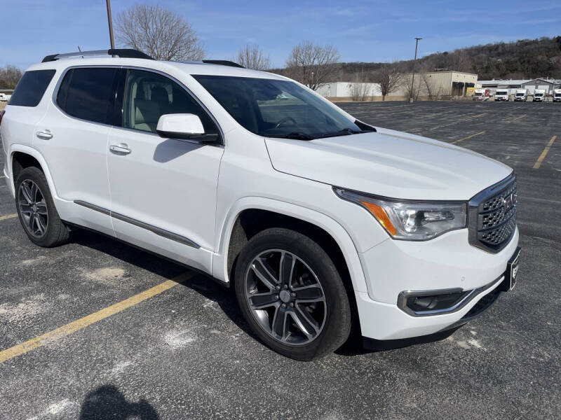 2019 GMC Acadia for sale at Kuhn Enterprises, Inc. in Fort Atkinson IA