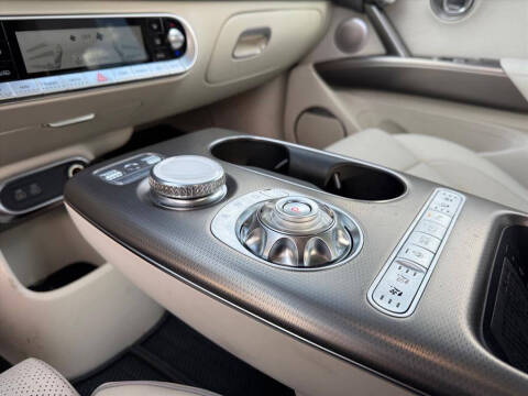 2024 Genesis GV60 Advanced