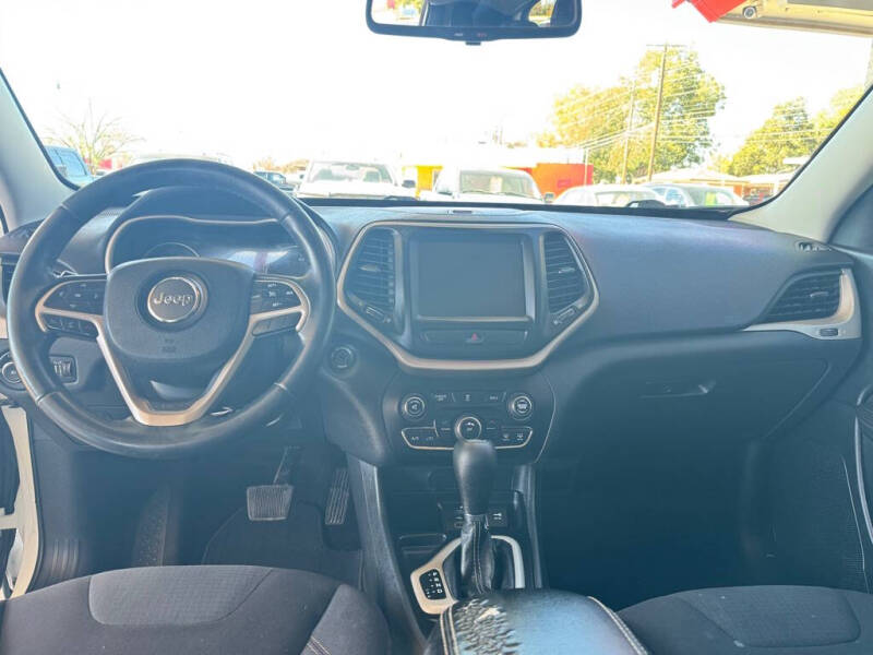 2016 Jeep Cherokee Latitude