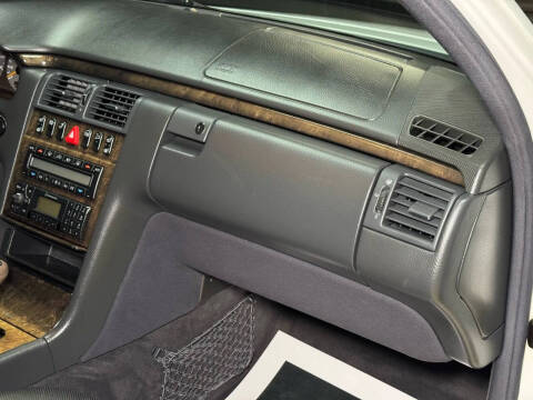 2000 Mercedes-Benz E-Class E 55 AMG