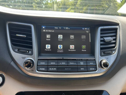 2017 Hyundai Tucson SE Plus